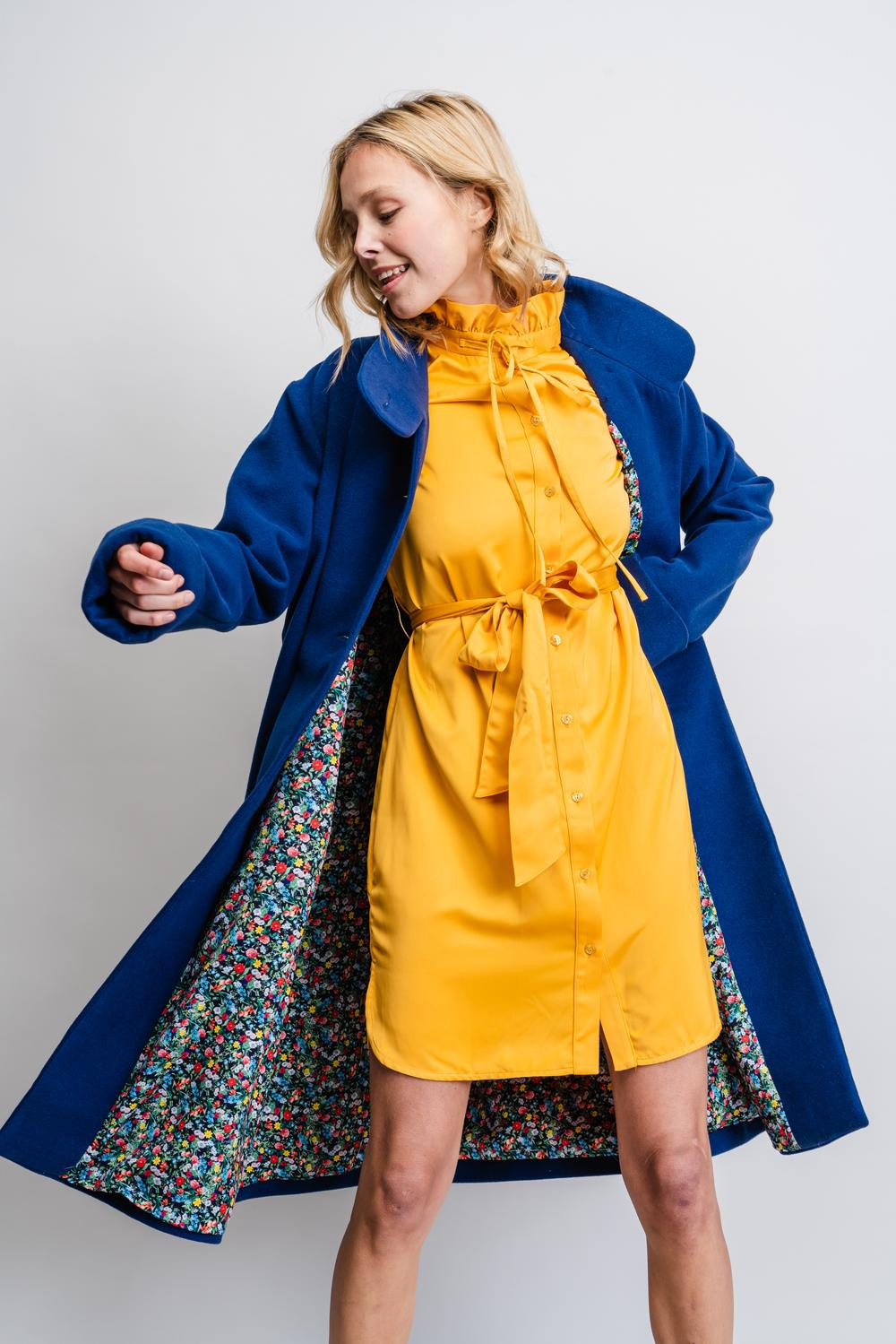 Abrigo largo con botones grandes Rosalita McGee