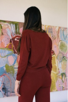 JERSEY PUNTO EN PICO GRANATE 2