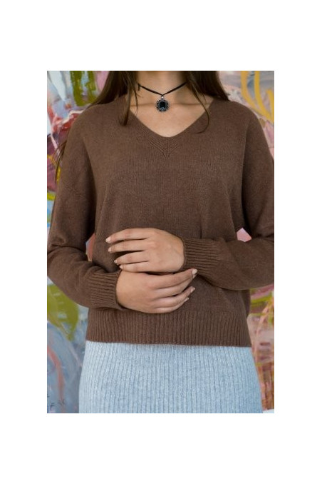 JERSEY PUNTO EN PICO MARRÓN