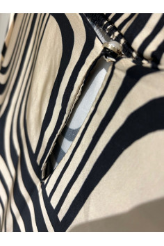 VESTIDO GEOMÉTRICO NEGRO 2