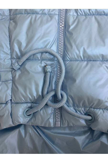 PARKA CELESTE CAPUCHA