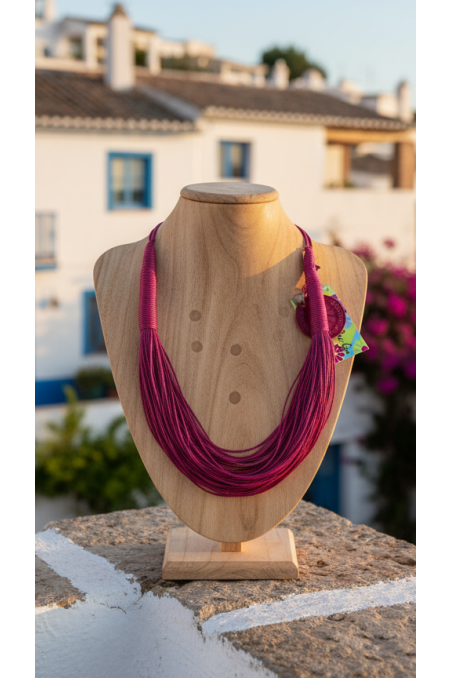 COLLAR CORDONES FUCSIA