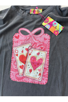 CAMISETA NEGRA CORAZONES 2