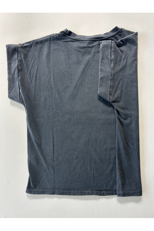 CAMISETA NEGRA CAFÉ