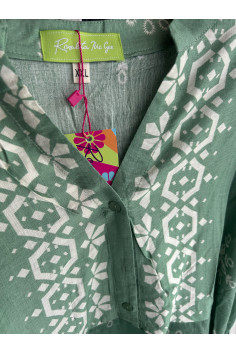 VESTIDO ESTAMPADO VERDE... 2