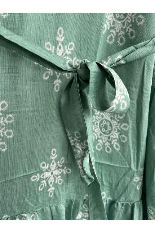 VESTIDO ESTAMPADO VERDE CINTURÓN