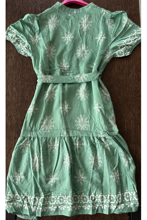 VESTIDO ESTAMPADO VERDE CINTURÓN