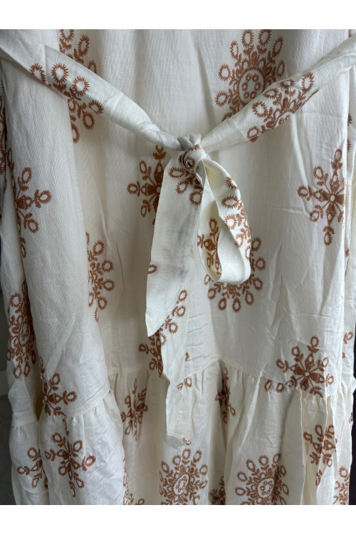 VESTIDO BEIGE ESTAMPADO CINTURÓN