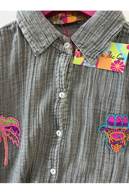 BLUSA BORDADOS NEGRA