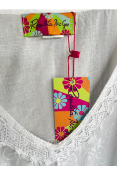 TÚNICA BLANCA BORDADA 2