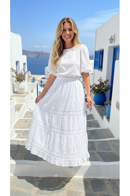 FALDA BLANCA BORDADOS