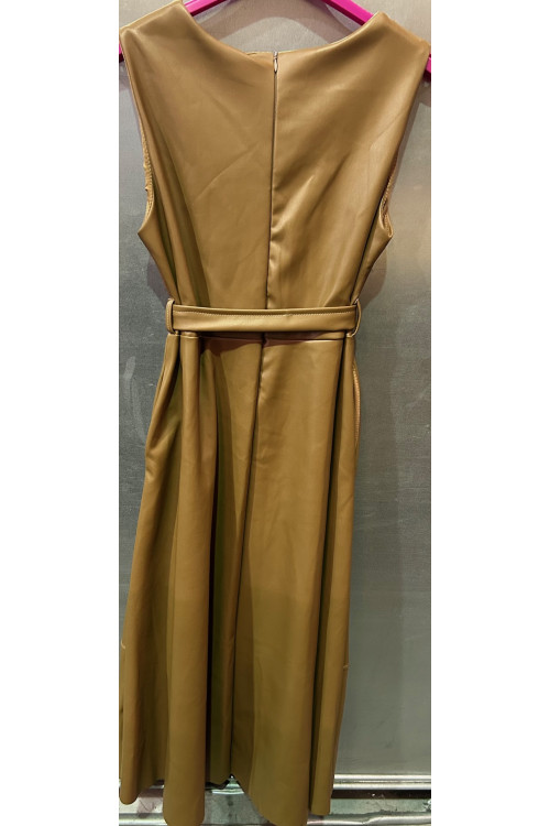 VESTIDO POLIPIEL TOSTADO