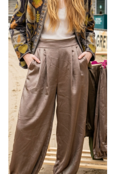 PANTALÓN RASO BEIGE