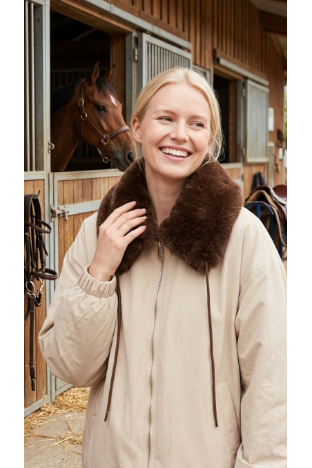 PARKA REVERSIBLE BEIGE PELO